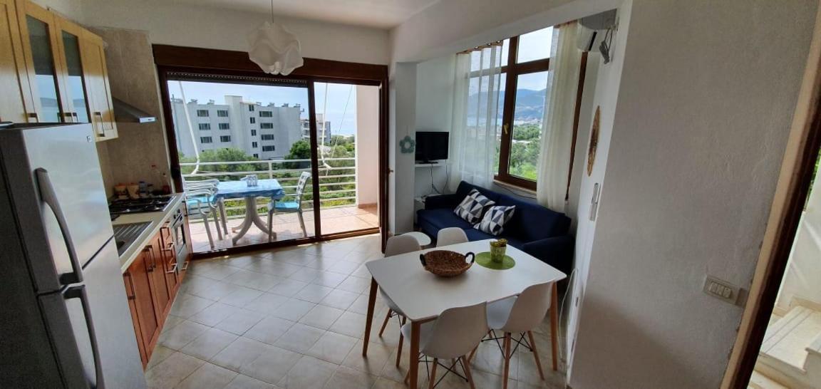 Seaview Apartment Borsh Eksteriør bilde